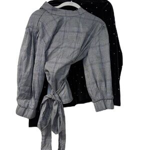 Women’s XS bundle Chic Plaid Tie-Back Blouse & velour diamond top